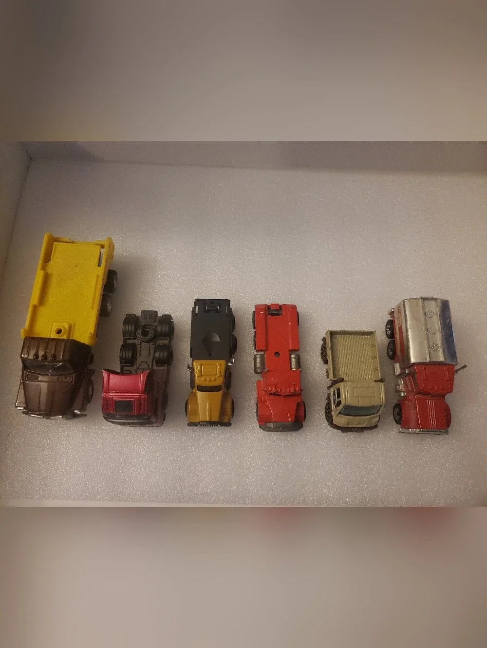 Lot Of 6 Trucks Flatbed Semi Tanker Matchbox Hot Wheels Some Vintage